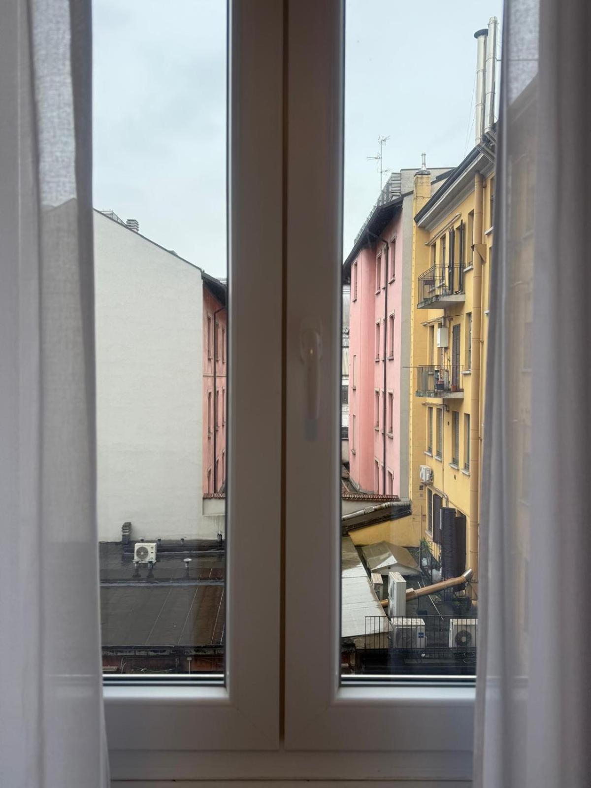 Guesthouse Central Station Group - Via Ponte Seveso 18 ميلان المظهر الخارجي الصورة